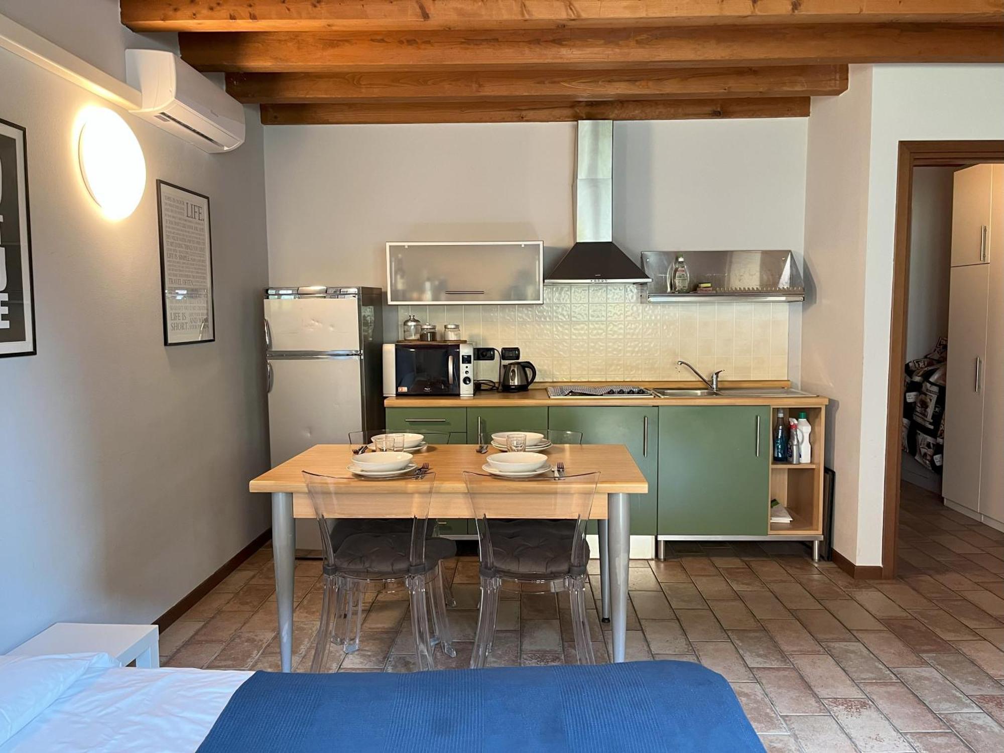 Cozy Flat + Parking Close To City Center/Airport Bergamo Esterno foto